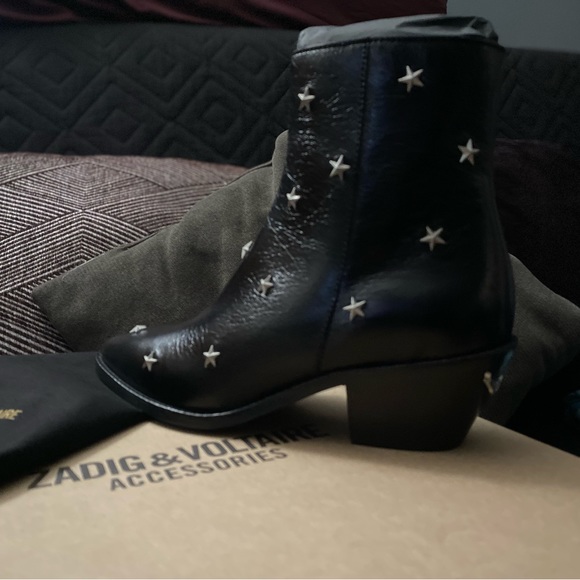 Zadig & Voltaire Tyler Vintage Stars Ankle Boots (black) - Picture 4 of 5